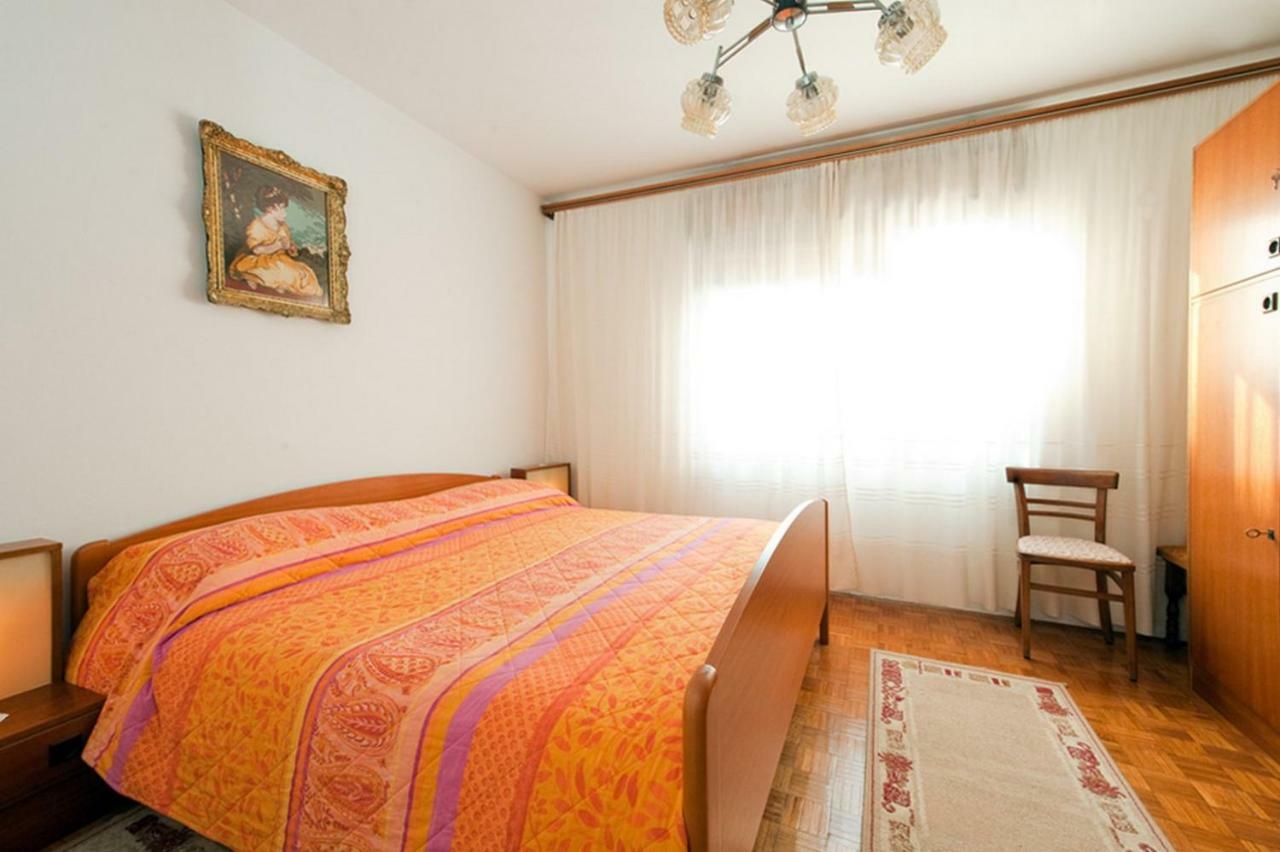 Apartment Patricia Ровінь Екстер'єр фото